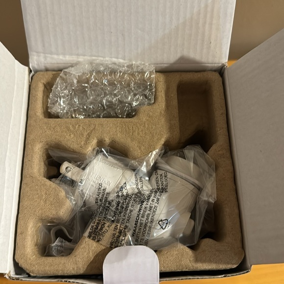 Scentsy “PUMPKIN SPICE & EVERYTHING NICE” Plug-in Warmer - NIB - Picture 9 of 9